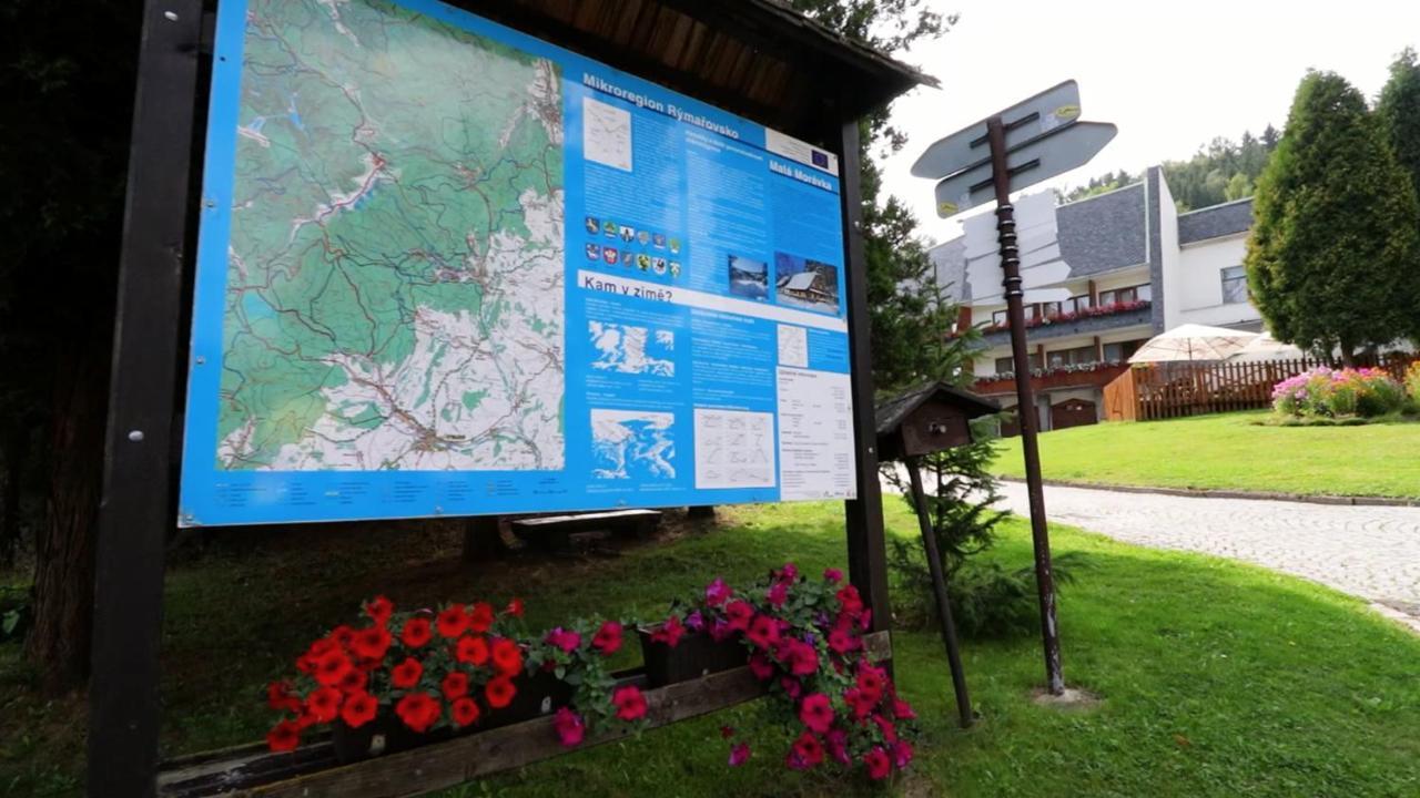 Horsky Hotel Neptun Malá Morávka Eksteriør billede